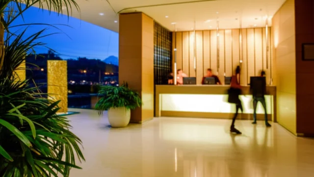 Khách sạn homestay có cần website không? Chi phí và lưu ý quan trọng